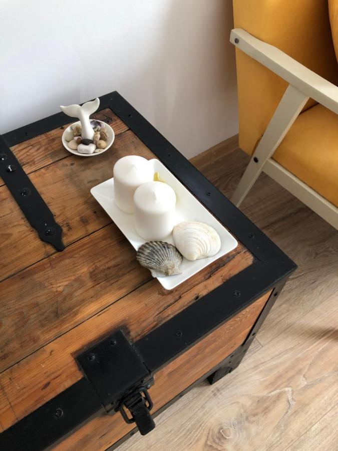 Nantucket Guesthouse Vrbas ภายนอก รูปภาพ